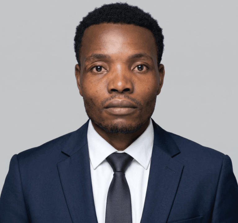 Mpairwe Lauben — software engineer based in Kampala, Uganda